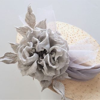 linen rose brooch hat 900