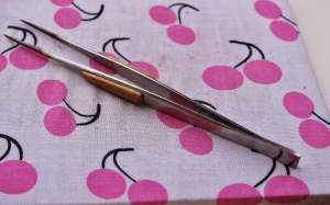 tweezers