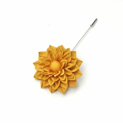 rich yellow dahlia stick pin (500x500)