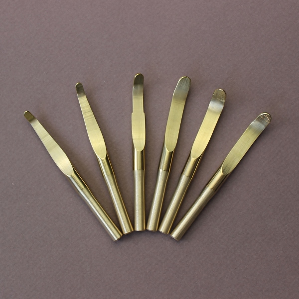 japanese style flower shaping tools