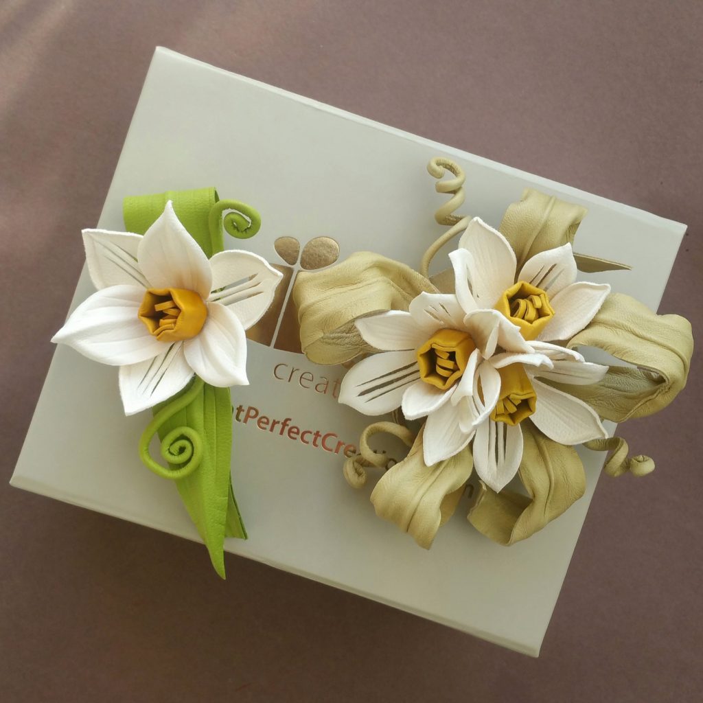 leather daffodil brooch