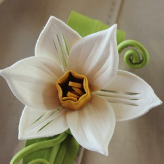 leather daffodil brooch