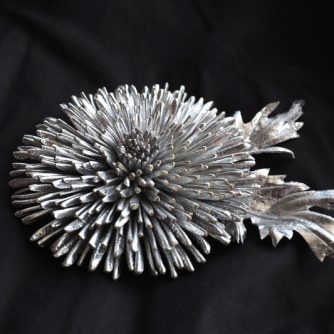 silver metallic leather chrysanthemum side 800