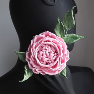 pale pink linen english rose corsage