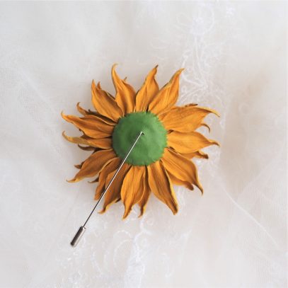 small leather sunflower back 800