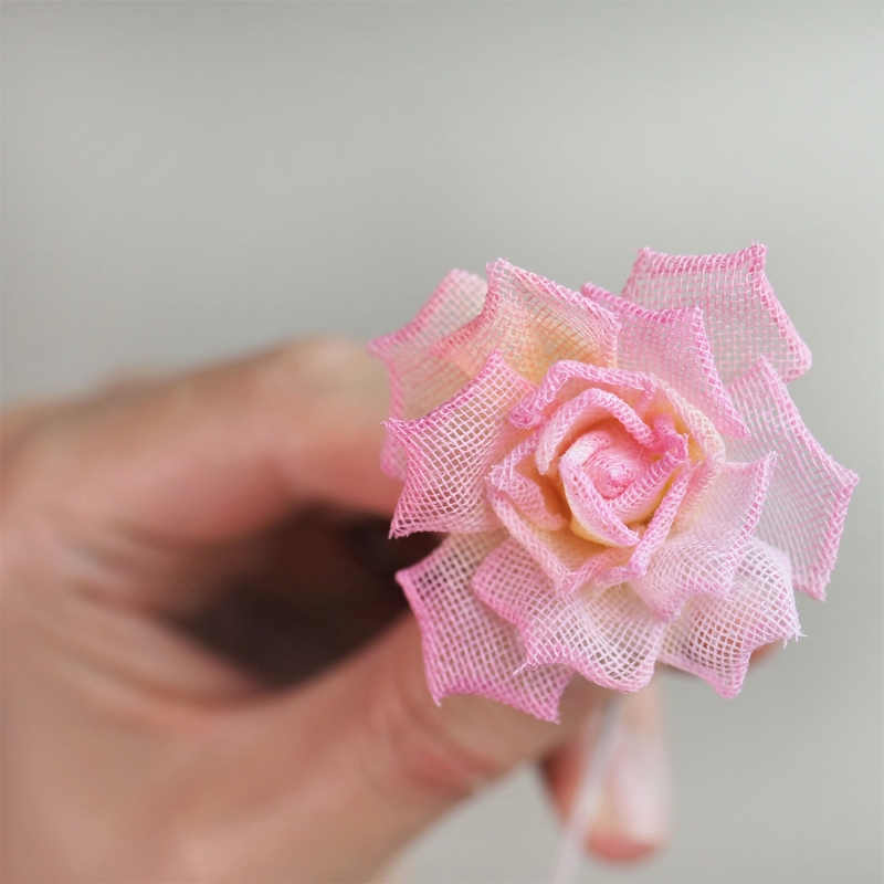 rolled edge rose tutorial bud 