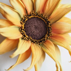cotton sunflower brooch detail