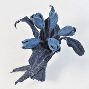 denim miniature tulip brooch