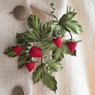 leather strawbery brooch