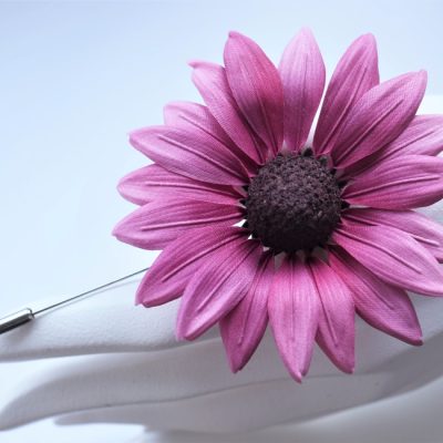 cotton echinacea flower pin hand