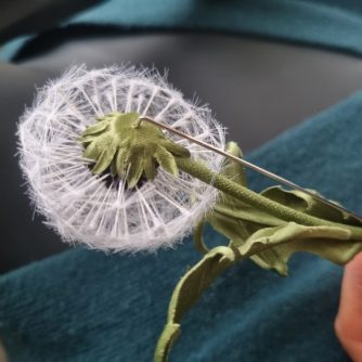 silk dandelion pin back 800