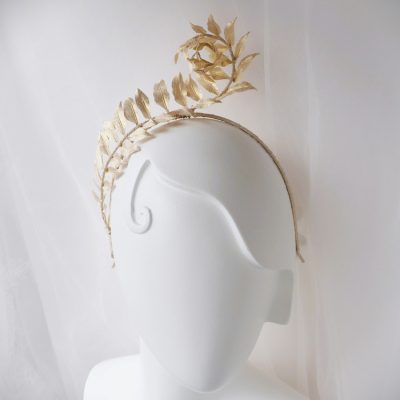 Golden fabric FERN FROND Headpiece white