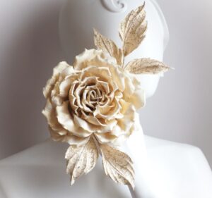 golden simply bridal rose 